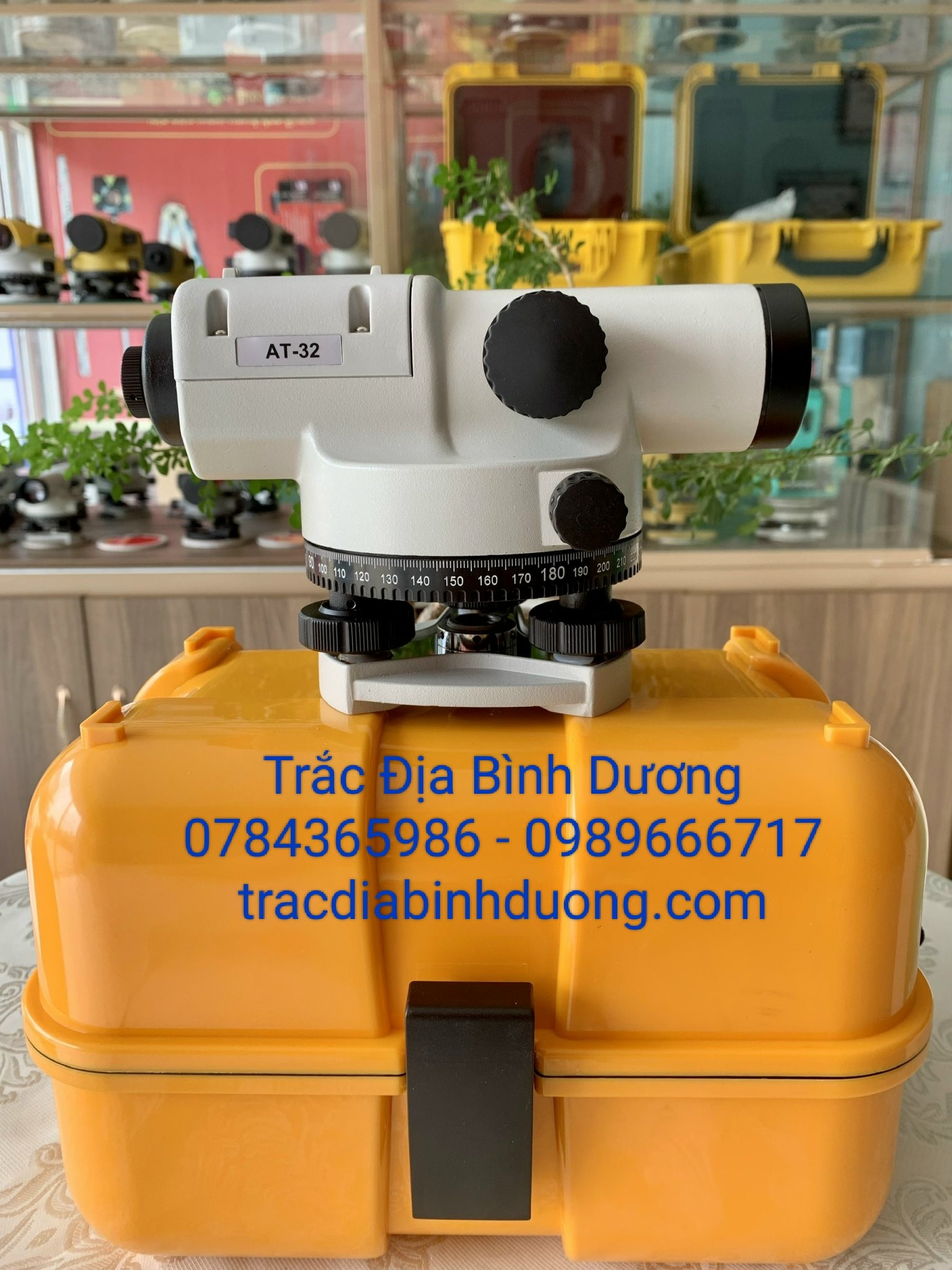 MÁY THỦY BÌNH TCL AT-32